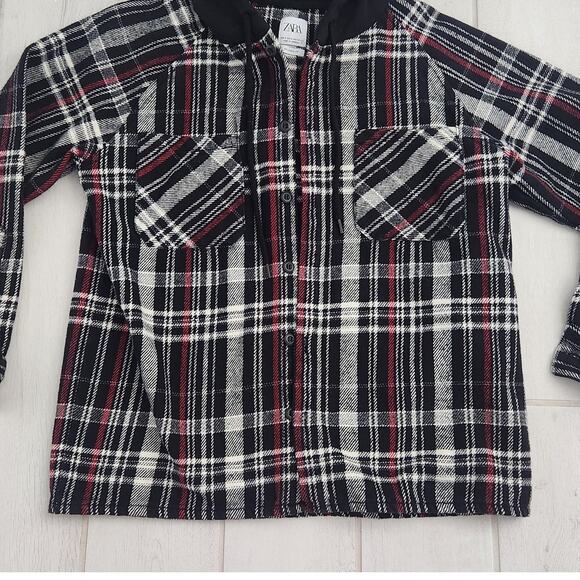 Zara Mens Medium Plaid Overshirt Shacket Button Up Hooded Jacket Black Red Shirt - Picture 3 of 8